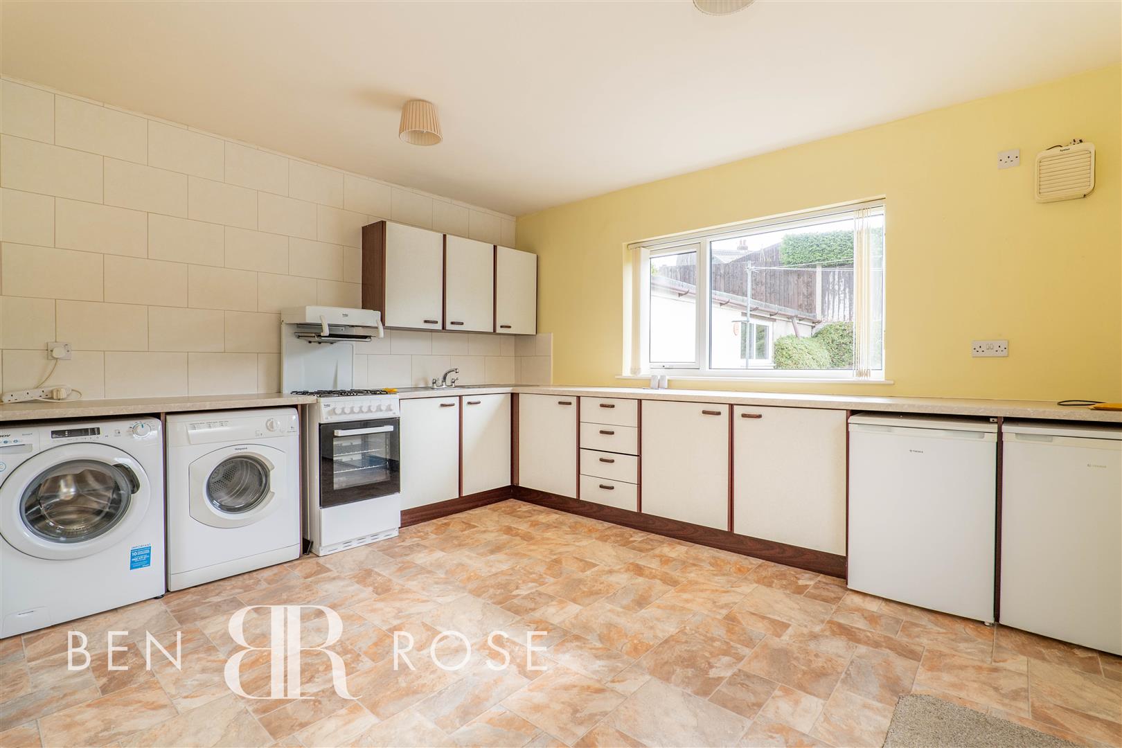 3 bed property in Hurn Grove, Chorley